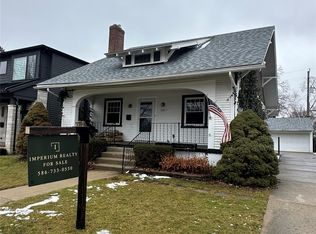 1427 Villa Rd, Birmingham, MI 48009