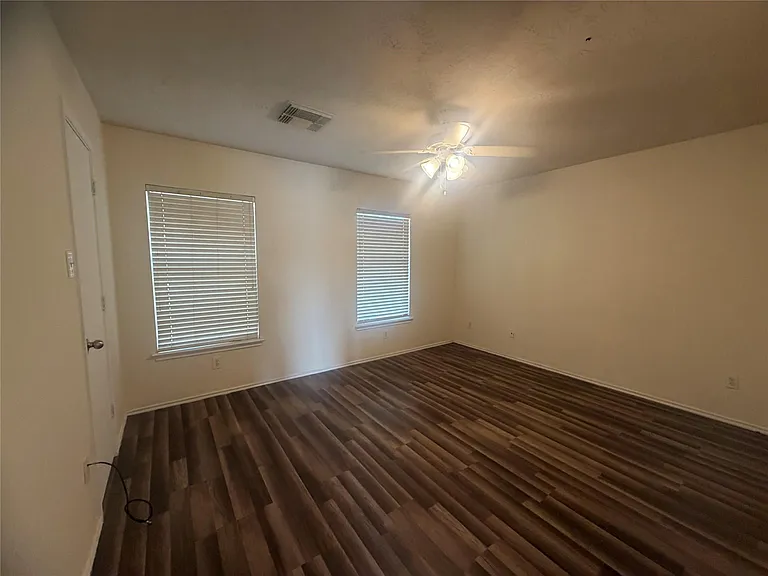 21219 Grand Linden Ct — Photo 12