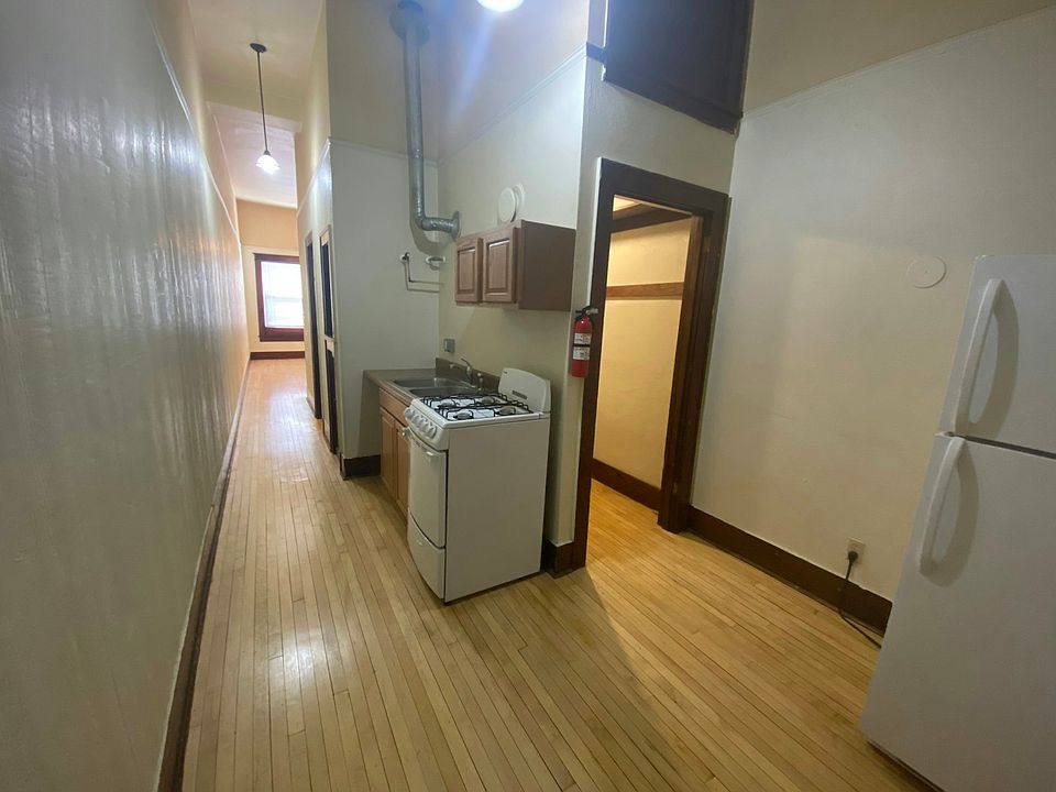 1st image of 617 Saint Joseph St #19