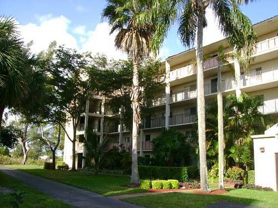 1st image of 2208 S Cypress Bend Dr APT 107