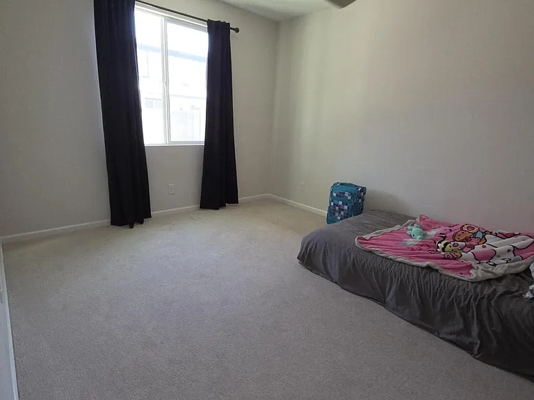 17353 W Patrick Ln — Photo 8