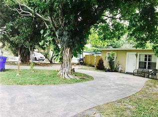 1420 N 63rd Ave, Hollywood, FL 33024