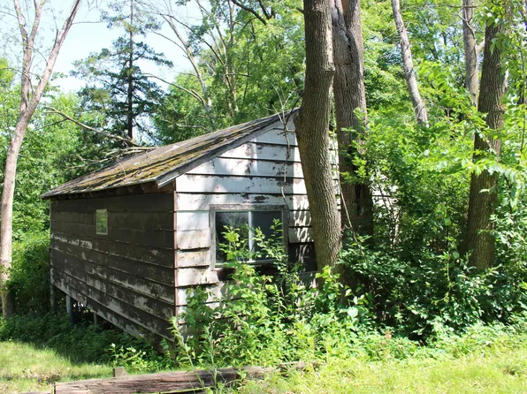 2643 231st Ave, Delhi, IA 52223