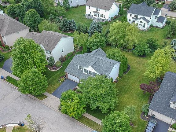 5th image of 7647 Windsor Dr