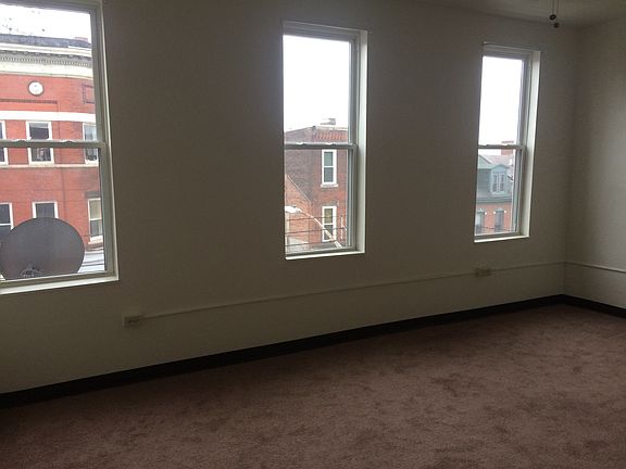 3rd image of 4619 Liberty Ave APT 3