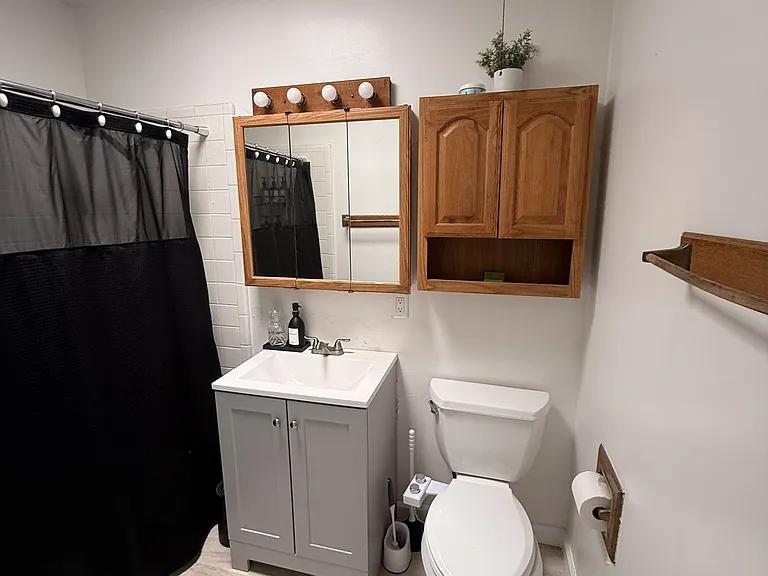 Guest bath (shared bath) with tub. Newly renovated