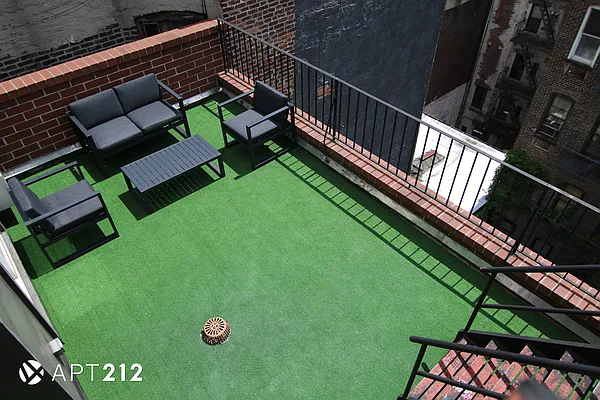 Rented by APT212 INC | media 2