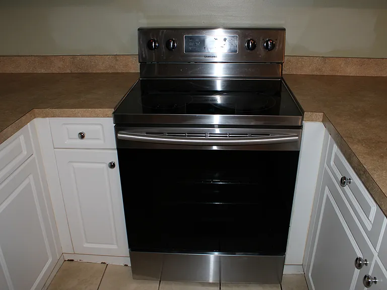 821 NW 13th St #9 — Photo 30