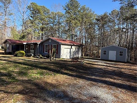 3rd image of 2435 Vinson Mountain Rd