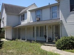 17 Ocean Blvd, East Hampton, NY 11937