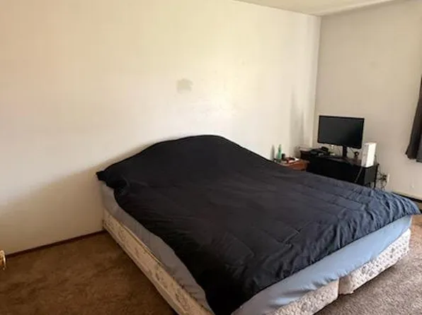 2657 40th Ave APT 16, Columbus, NE 68601