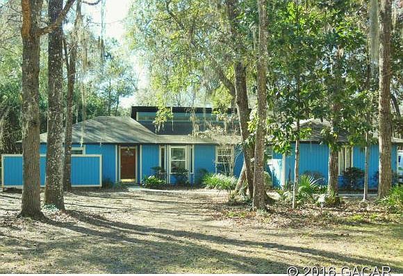 1st image of 7118 NW 51st Ter