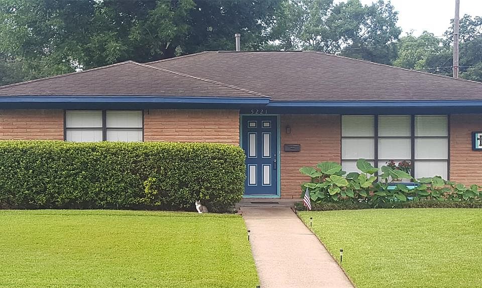 1st image of 5221 Viking Dr