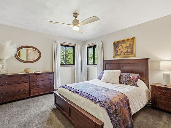 4th image of 312 Riverwood Bnd
