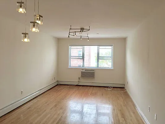 Rented by Axxess Realty Group | media 20