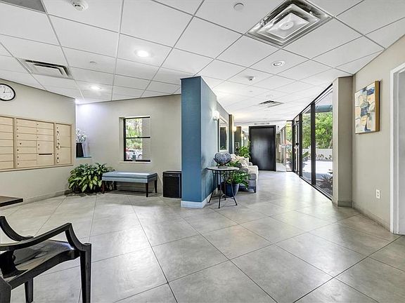 5th image of 755 S Palm Ave APT 305