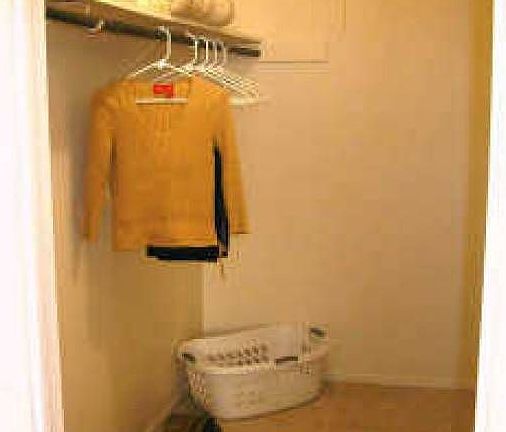 Huge Master Bed Closet!