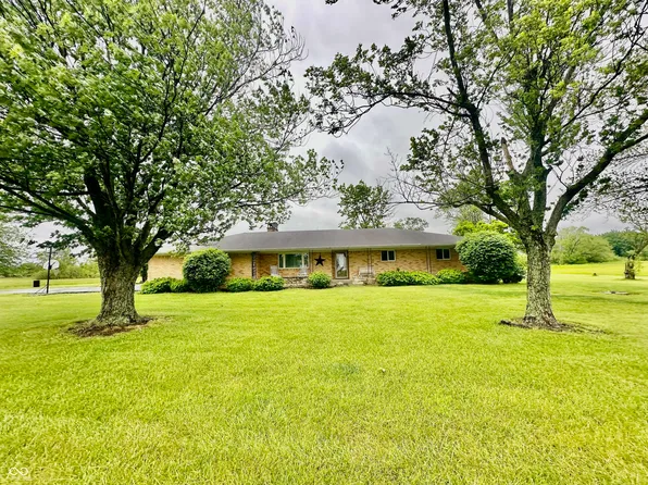 1154 W Us Highway 136, Veedersburg, IN 47987