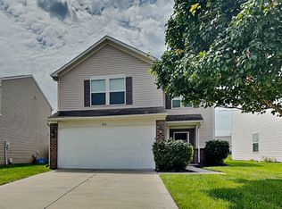 8133 Whistlewood Dr, Indianapolis, IN 46239