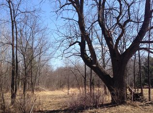 5944 N Sturgeon Rd, Midland, MI 48642