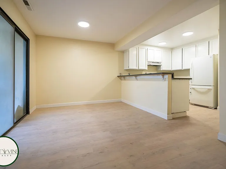2705 Subec Ln — Photo 6