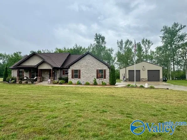 28314 Thach Rd, Athens, AL 35613