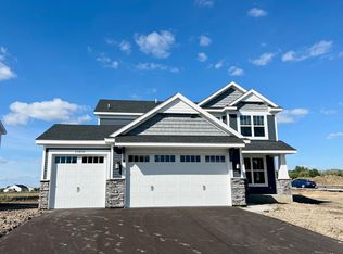 22806 Wood Ln, Rogers, MN 55374