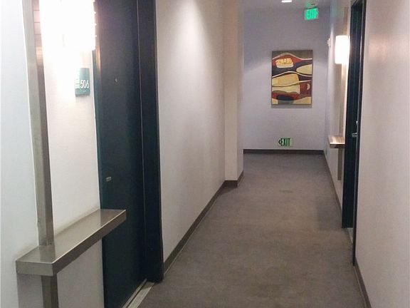 5th image of 630 W 6th St APT 506