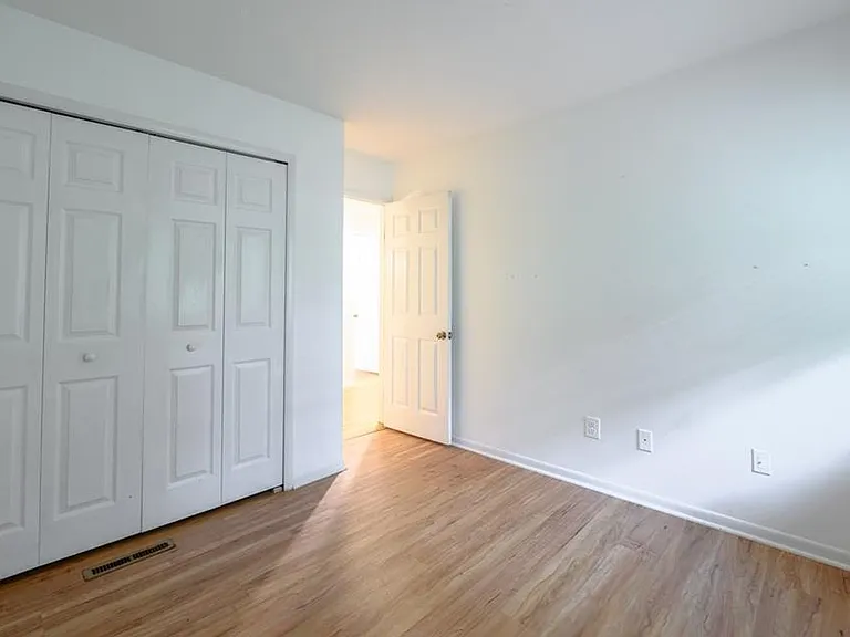 14 Currier Pl — Photo 14