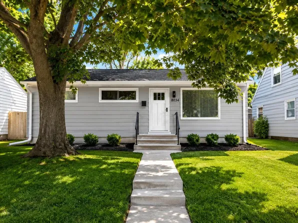 8034 W Grantosa DRIVE, Milwaukee, WI 53218