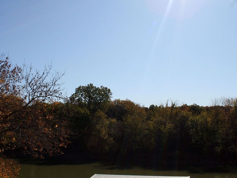 1st image of 9005 Timber Oaks Dr