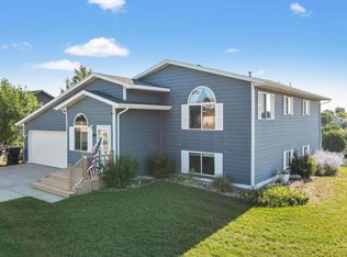 1468 Carl Ave, Rapid City, SD 57703
