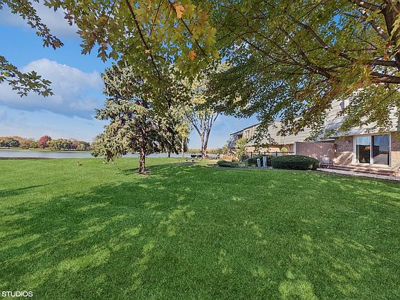 4th image of 680 Versailles Cir Unit D