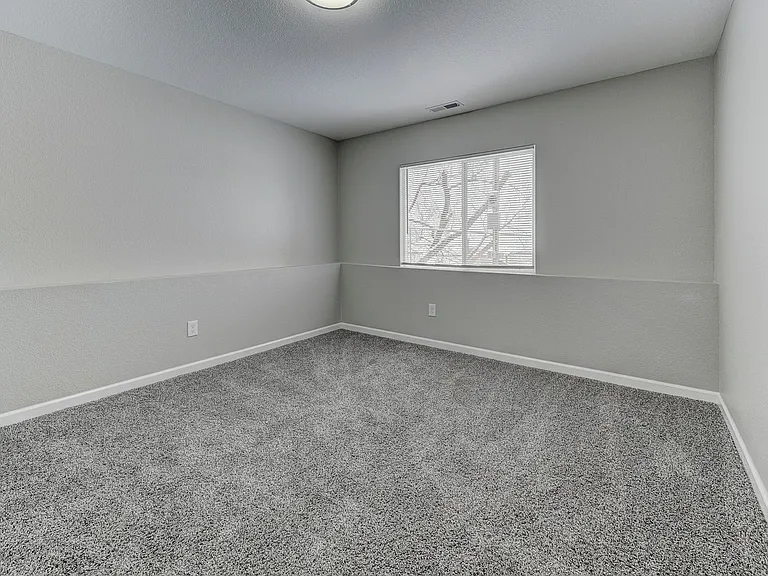 1495 Manitou Blvd — Photo 21