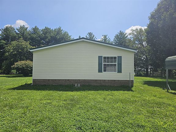 2nd image of 57 Hennein Berry Rd
