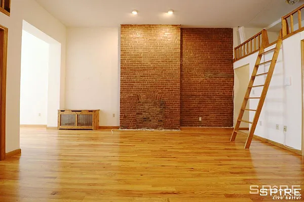 Rented by Spire Group | media 17