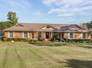 151 Heritage Cir, Blackshear, GA 31516