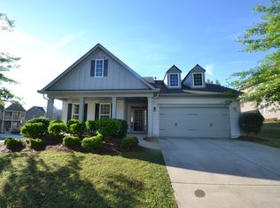 2 Arran Ct, Newnan, GA 30263