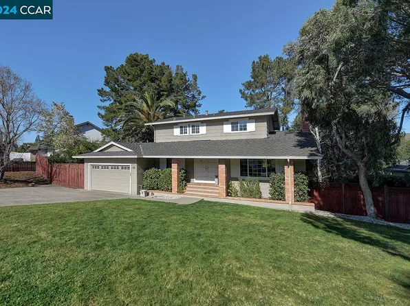 80 Gaywood Pl, Moraga, CA 94556