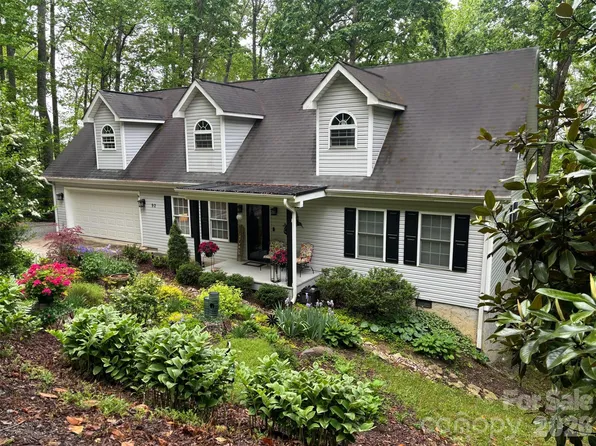 92 Willow Bnd, Hendersonville, NC 28792