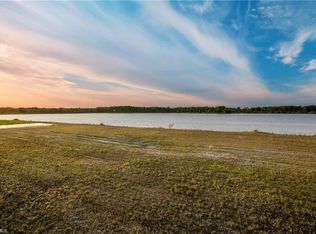 665 Shady Hollow Blvd W, Naples, FL 34120