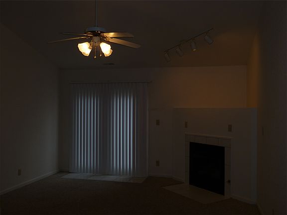 4th image of 24 Tuscany Ct