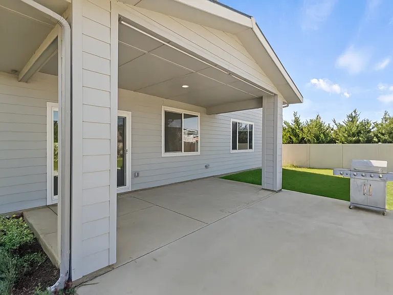 4923 N Glenrock Ave — Photo 30