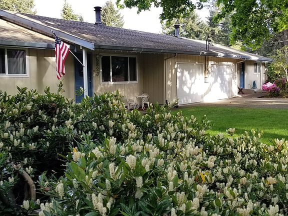 2nd image of 6323 58th Avenue Ct W