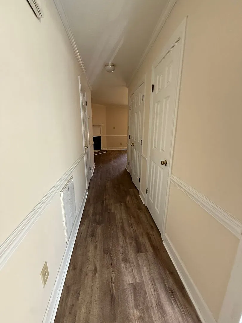3405 Gina Court — Photo 3