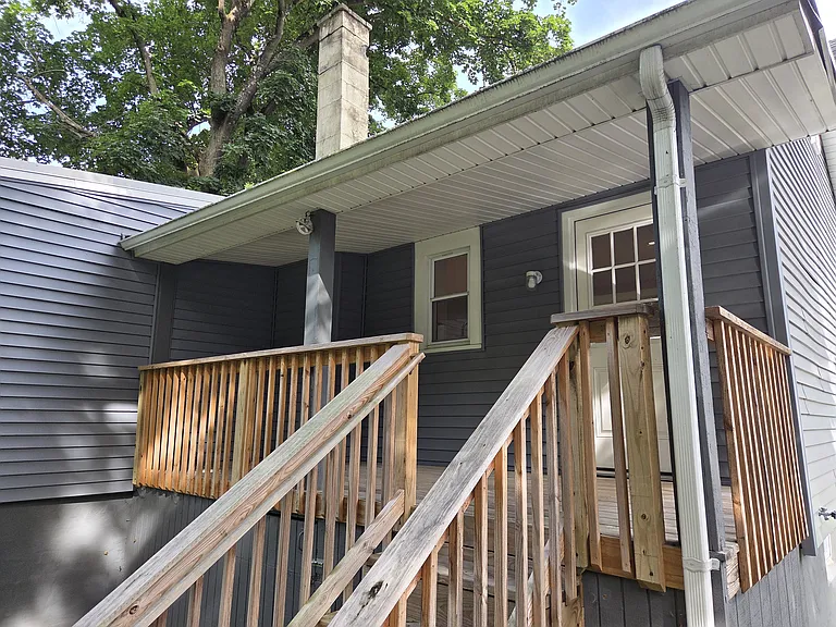 13 New Hampshire St #13 — Photo 3