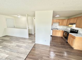 404 27th St SE #19-1, Auburn, WA 98002