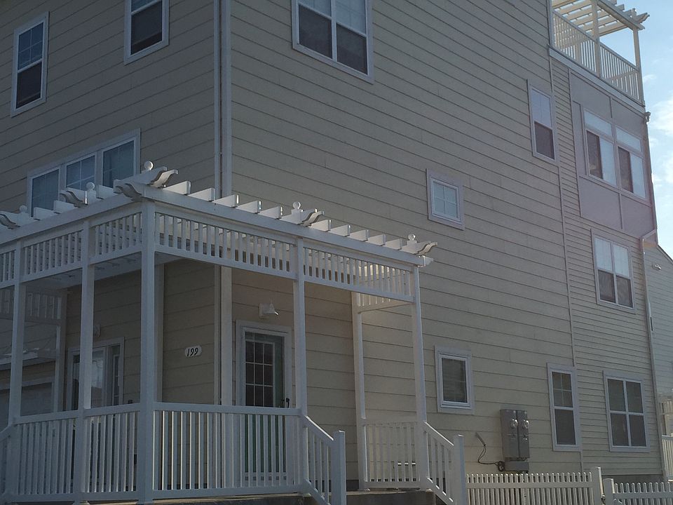 2nd image of 199 Beach 62nd St