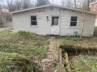 528 Spencer Rd, Ithaca, NY 14850