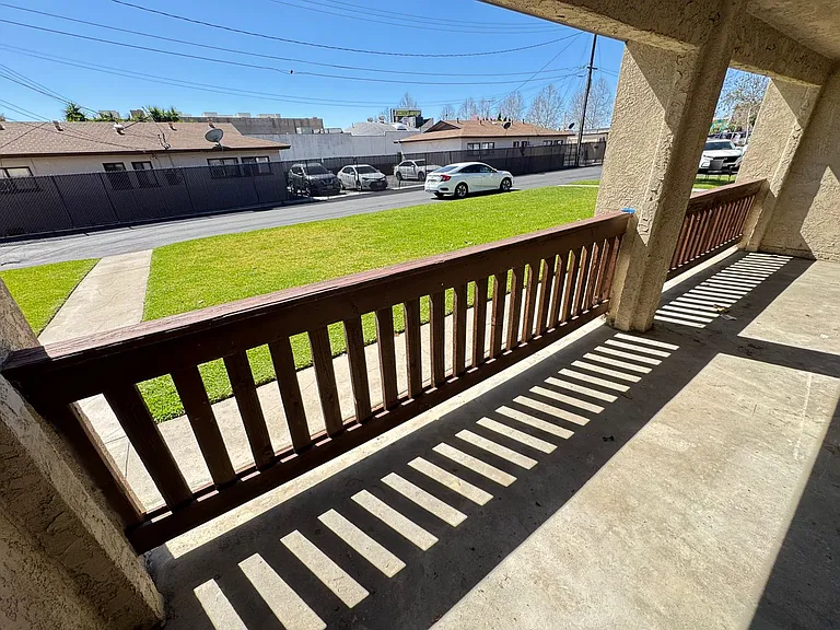5642 Rosemead — Photo 10